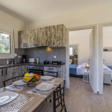 Manos House - Elegant Modern Escape Dom wakacyjny *