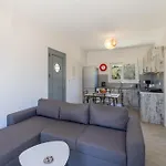 Manos House - Elegant Modern Escape Tatil Evi