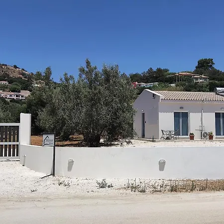 Manos House - Elegant Modern Escape بيت للعطل سفوروناتا